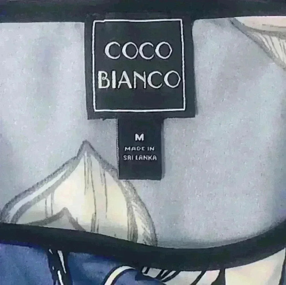 Coco Bianco belle sleeve blue white black floral polyester spandex blouse size M - Picture 9 of 11